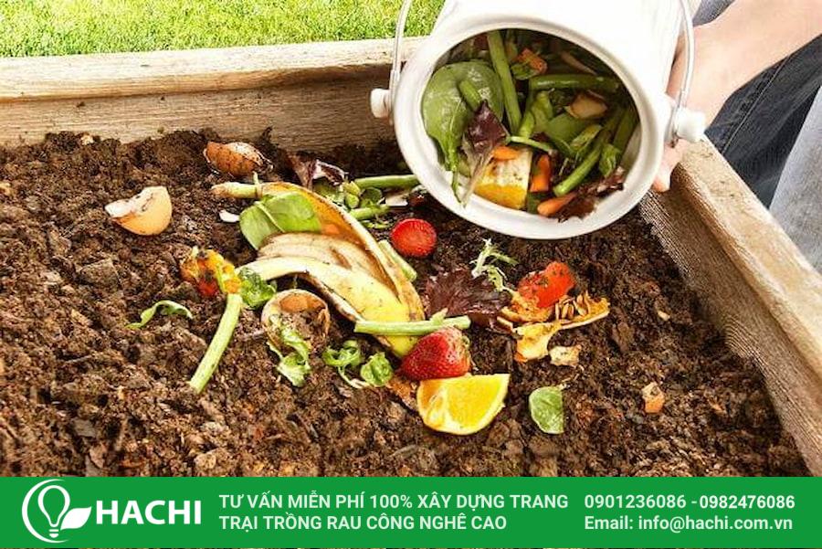 Cách phương pháp vệ sinh nhà màng, nhà kính trồng rau trước và sau thu hoạch chi tiết từ A đến Z 8 Bạn cần dọn dẹp và phân loại rác trước khi vệ sinh nhà màng
